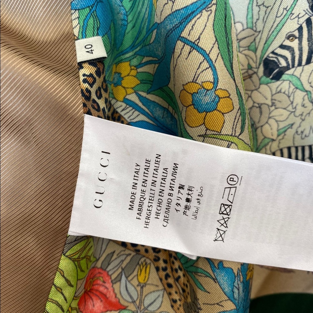 Gucci Cat Embroidered Trench Coat, size 40 - Picture 10 of 10